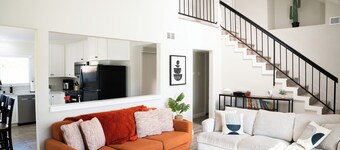 Dual Master Rooms - Perfect for Groups & Family-friendly - Fire Pit, BBQ, Games