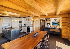 Interior - Enchanting Morrison Home with Views and Wifi (Morrison)