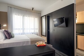 Departamento | 1 habitación, caja de seguridad en la habitación y escritorio 