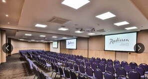 Apartamento | Sala de reunião