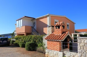 Exterior - Holiday Home Nada Rogoznica - Six Bedroom Holiday Home (Rogoznica)