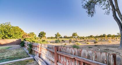 Walk to Paradise Hills Golf Course: Condo w/ Patio