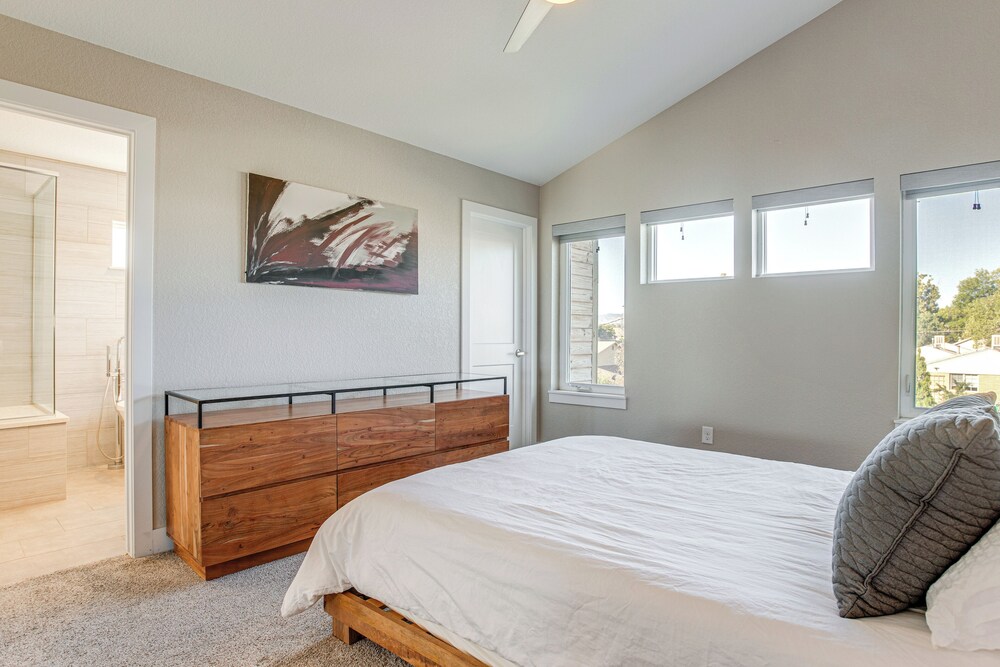 4 Mi to Dtwn PetFriendly Gem in Denver! Denver Vrbo