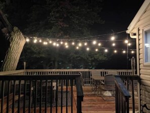 Outdoor dining - German lake Family Adventures

 (Waterville)
