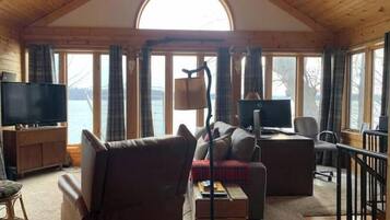 Smart TV, table tennis, books, printers