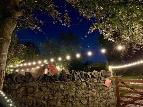 Cozy Winter Hot Tent With Log Burner, Tv & Hot tub