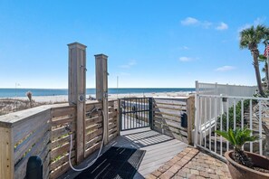 Apartment | 3 bedrooms - Windward Pointe 903- Beachfront Indoor Outdoor Pool (Orange Beach)