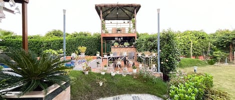 Villa Familiale, 2 chambres, piscine privée, vue piscine | Terrasse/Patio