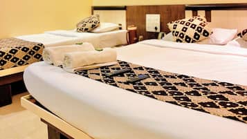Free rollaway beds, free WiFi, bed sheets