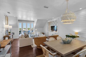 Dining - PRIVATE BEACH/POOL ACCESS-Town Center-Coastal Charm-Newly Renovated (Rosemary Beach)