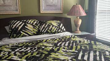 4 habitaciones, escritorio y internet