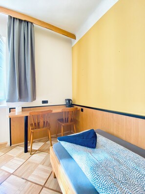 Basic-Dreibettzimmer