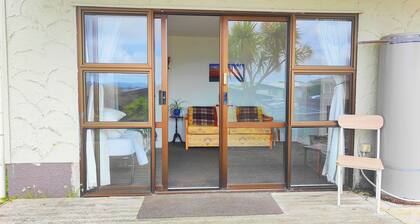 Charming 2-bedroom unit in lovely Wellington with AC, WiFi sale on now