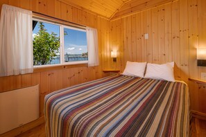 2 室のベッドルーム、WiFi (無料)