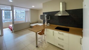 1 bedroom, iron/ironing board, WiFi, bed sheets - Las Canteras Beach (Las Palmas de Gran Canaria)