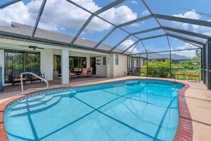 Outdoor pool - 26158 Paysandu dr (Punta Gorda)