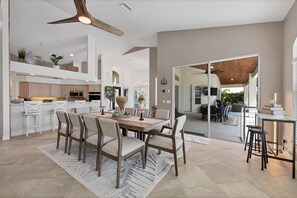 House, Multiple Beds, Pool Access (ANT8256) | 4 bedrooms, individually decorated, individually furnished, bed sheets - 8256 Antwerp Circle (Port Charlotte)