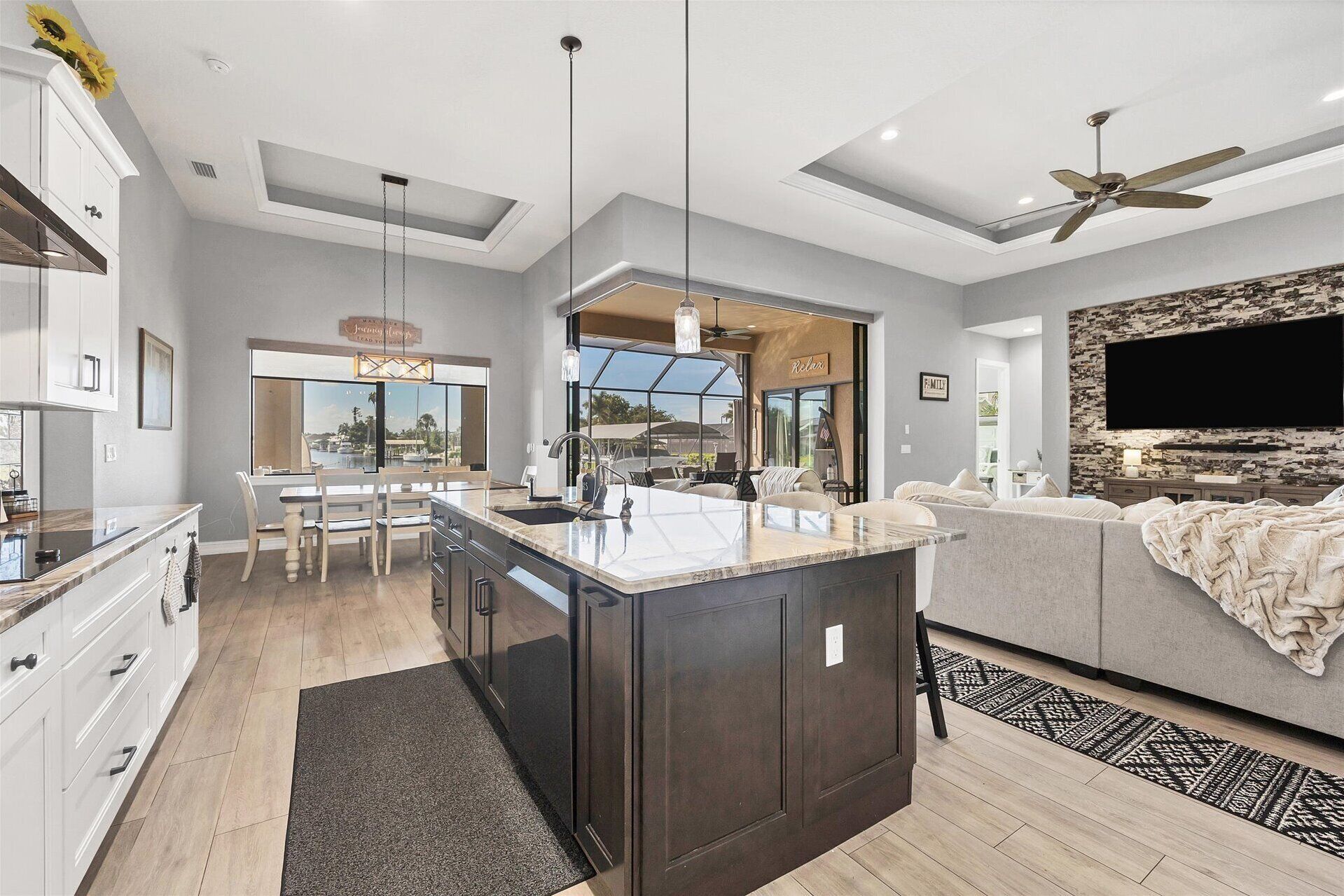 Casa, varias camas, acceso a la alberca (HRB4286) | Interior