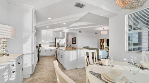 14041 Heritage Landing Boulevard Unit 613