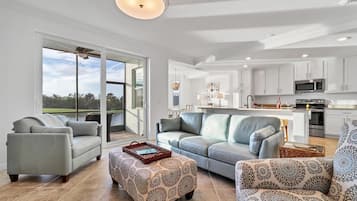 公寓客房, 多張床, 露台, 高球場景 (HLB14041-613) | 客廳