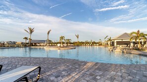 Una piscina techada