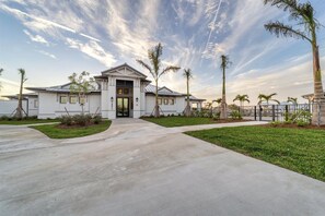 Exterior - 14224 Heritage Landing Blvd (Punta Gorda)