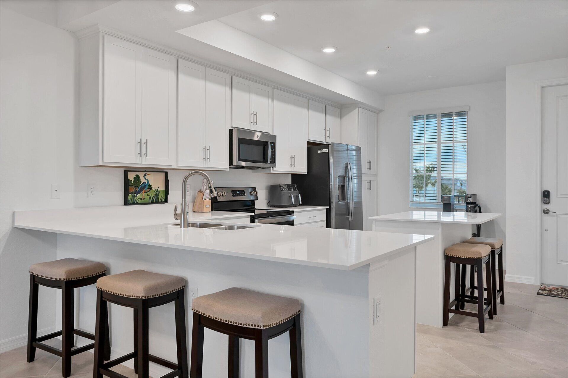 House, Multiple Beds, Pool Access (HLB14151-1025) | Private kitchen | Coffee/tea maker, electric kettle