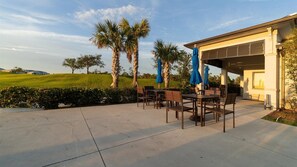 Outdoor dining - 14071 Heritage Landing Boulevard Unit 332 (Punta Gorda)