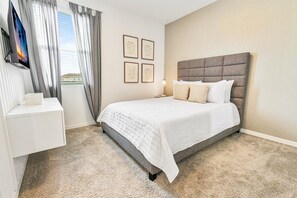 Hus, flere senger, adgang til basseng (ADT8999) | 6 soverom, individuelt dekorert, individuelt innredet og sengetøy