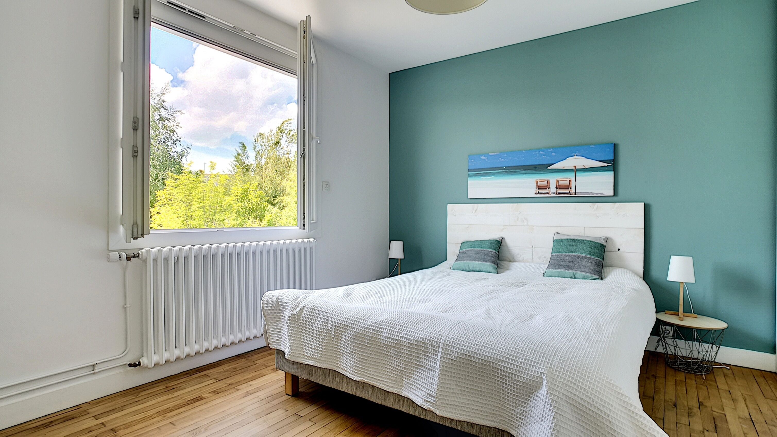 3 bedrooms, free WiFi, bed sheets