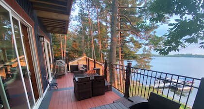 Spacious Lakefront Cabin Sleeps up to 14.