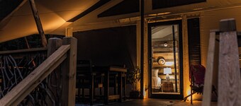 BOSCHENDAL, a Unique Luxury Cabin Experience, at Karoo Smith Mountain Lake