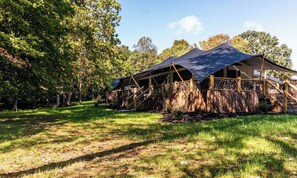 Exterior - BOSCHENDAL, a Unique Luxury Cabin Experience, at Karoo Smith Mountain Lake (Wirtz)