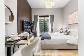 1 chambre, fer et planche à repasser, Wi-Fi gratuit, draps fournis