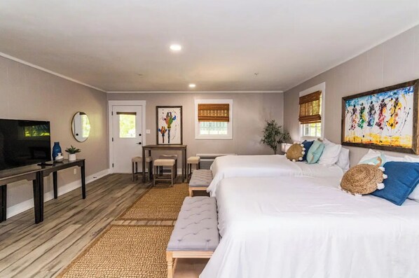 1 bedroom, free WiFi, bed sheets