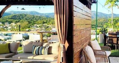 Mountain (Sky Sun Villas)