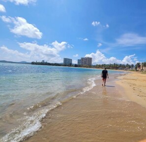 Beach - Mountain (Sky Sun Villas)

 (Luquillo)