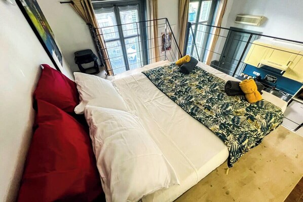 1 chambre, fer et planche à repasser, Wi-Fi, literie fournie