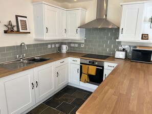 Apartment | Private kitchen