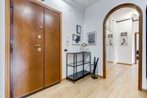 Immagine non classificata, 4 di 103, pulsante