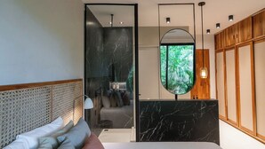 Nala Luxury Living - Studio Suite #3 | Dundyner, safe på rommet, blendingsgardiner og lydisolert