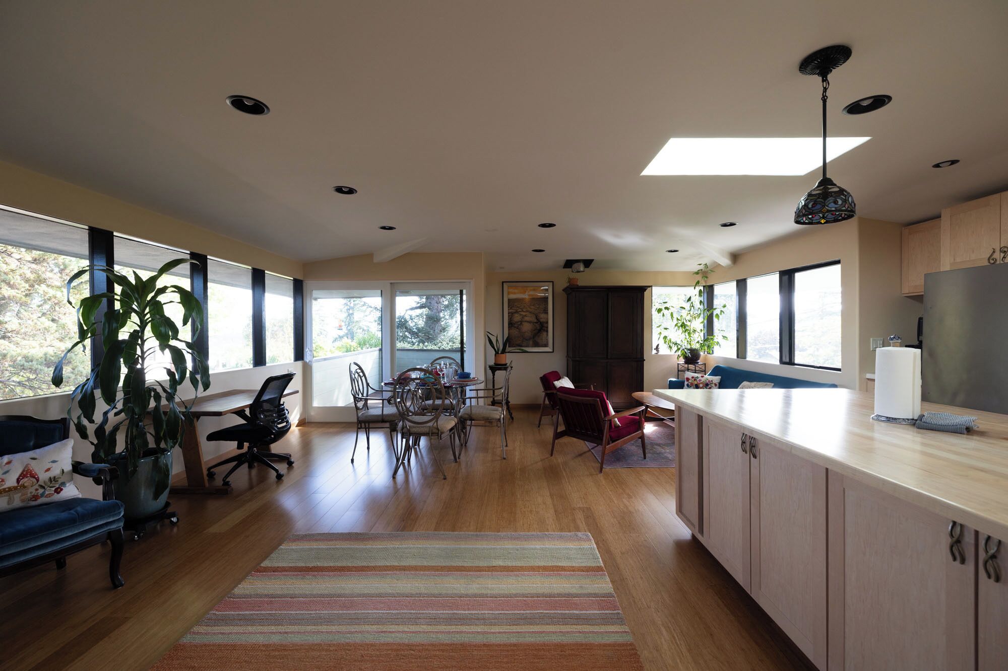 Mid-century Modern, Custom Craftsmen 2-bedroom In Eugene - Ac, Wi-fi, & Laundry - ユージーン, OR