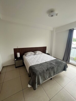 4 chambres, bureau, fer et planche à repasser, Wi-Fi