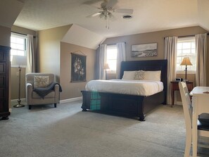 4 bedrooms, desk, free WiFi, bed sheets - Spacious 4-bedroom and 2-bath house with HVAC and Wi-Fi in Tompkinsville, KY.  (Tompkinsville)