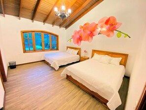 Standard Double Room, 1 Bedroom, Pool Access, Garden View | Hypo-allergenic bedding, down comforters, pillowtop beds - Quinta Bella Orquídea (Sangolqui)