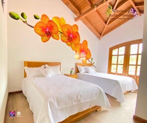 Hypo-allergenic bedding, down comforters, pillowtop beds - Quinta Bella Orquídea (Sangolqui)