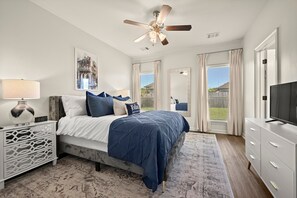 3 chambres, fer et planche à repasser, lit parapluie, Wi-Fi