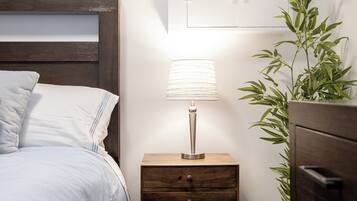 2 chambres, bureau, fer et planche à repasser, Wi-Fi gratuit