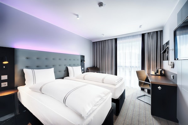 Zweibettzimmer, rollstuhlgeeignete Dusche | Kostenloses WLAN