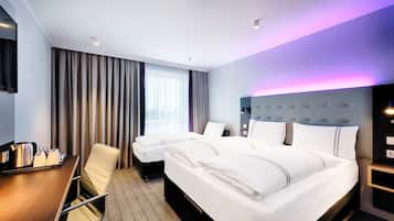 Standard-Dreibettzimmer | Bügeleisen/Bügelbrett, kostenloses WLAN